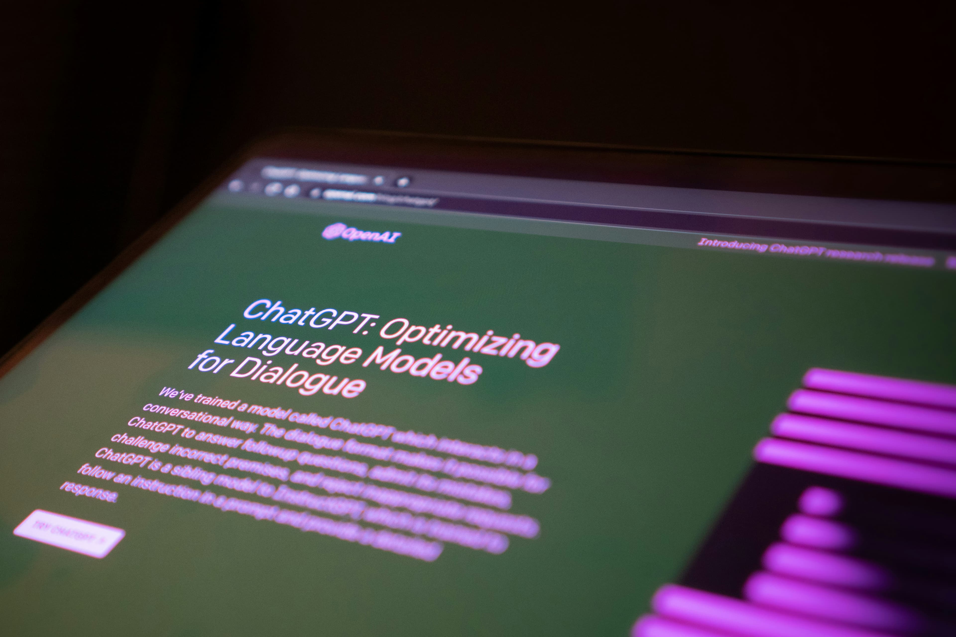 Glawly AI Chat & Research product showcase