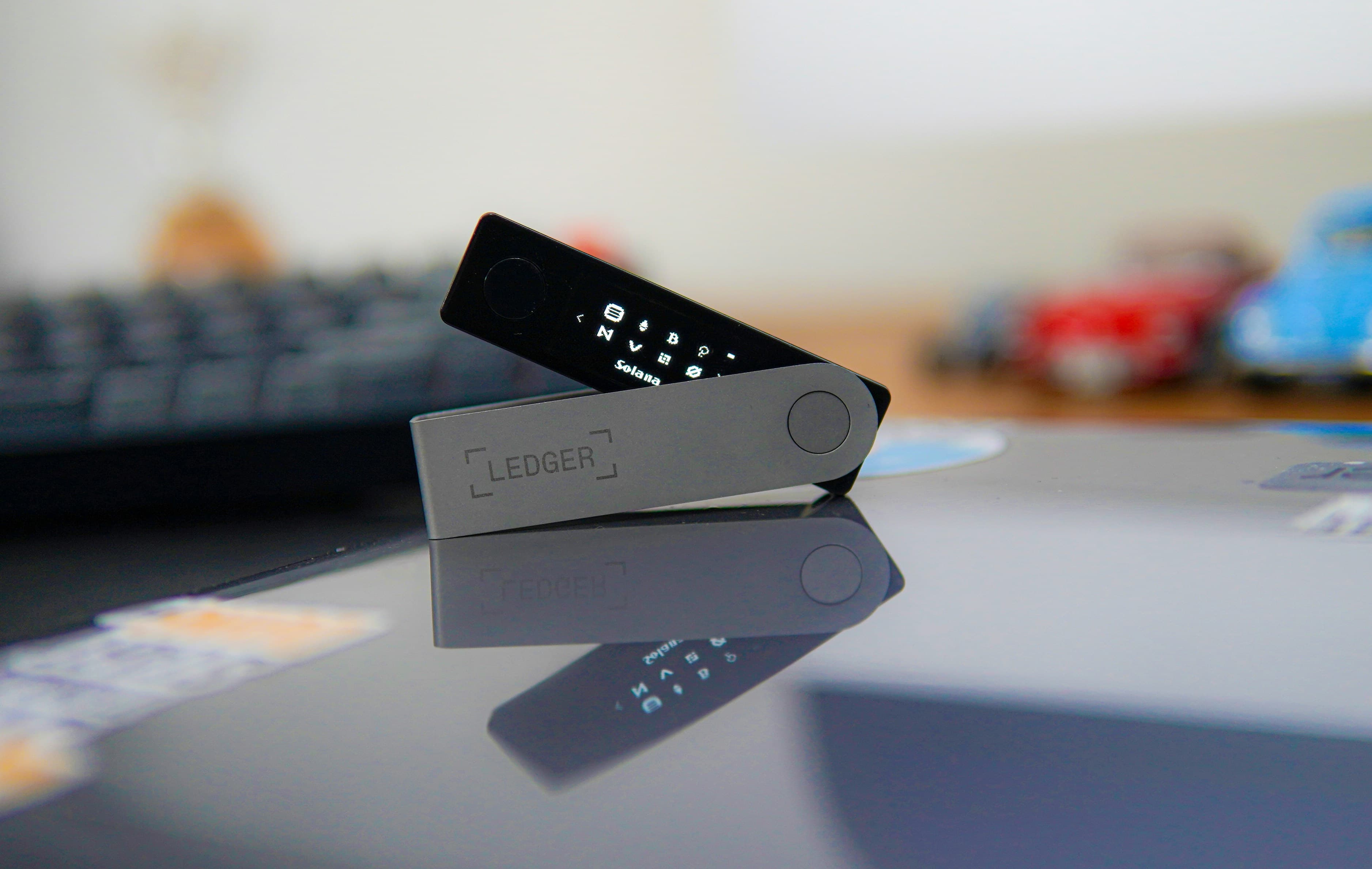 Glawly Ledger product showcase